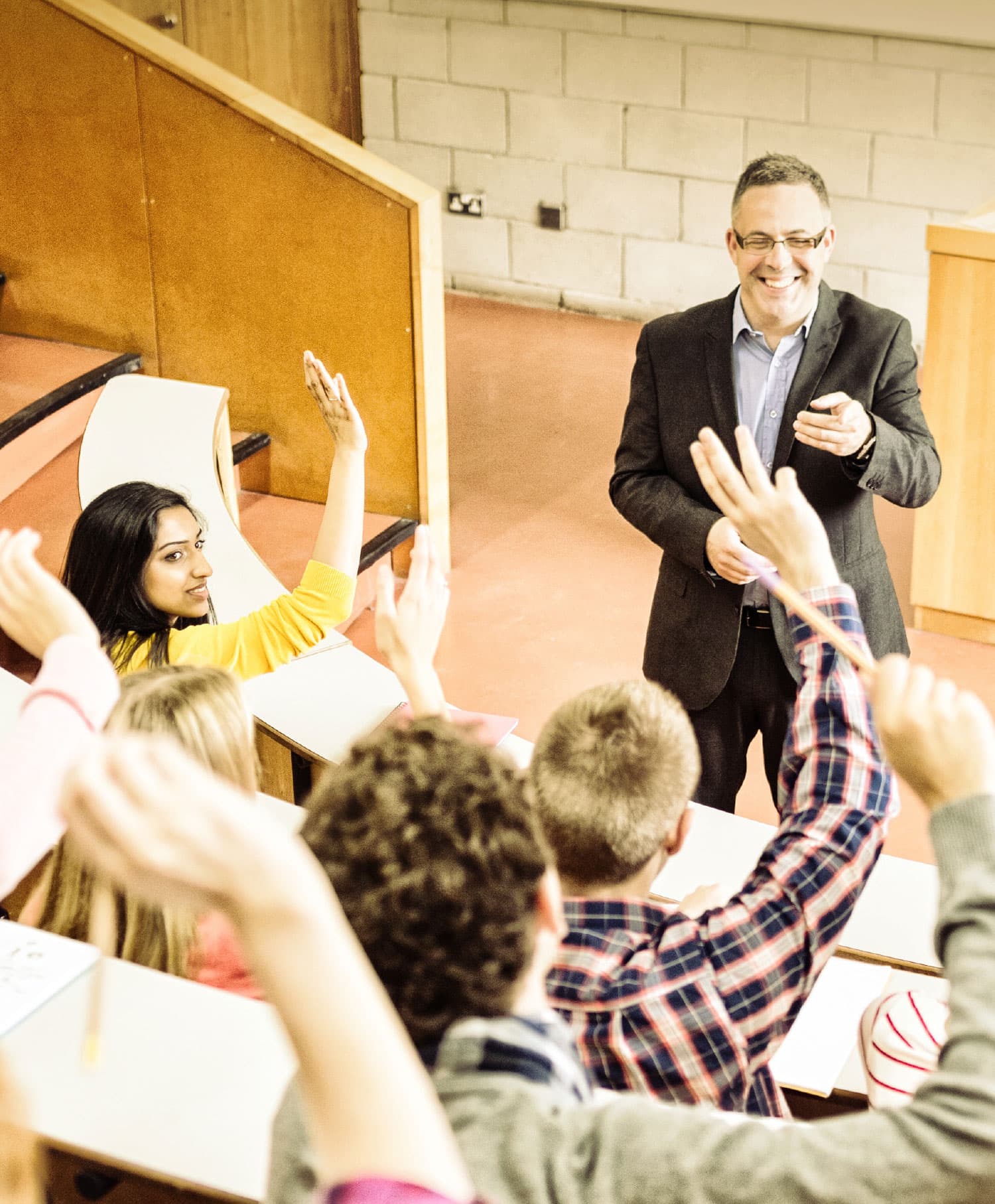 Lecturers, education staff, and students choosing Riverside Ridge for its proximity to James Cook University, a great place to learn and live